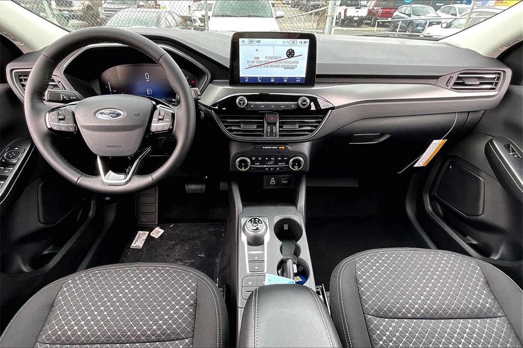 2026 Ford Escape Active photo 4