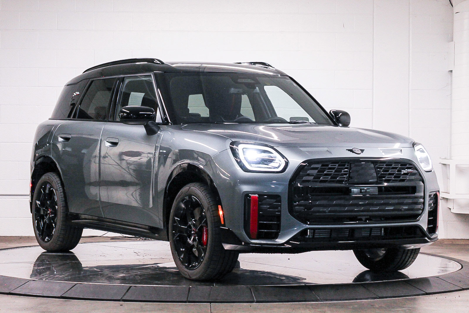 2025 MINI Countryman John Cooper Works's photo