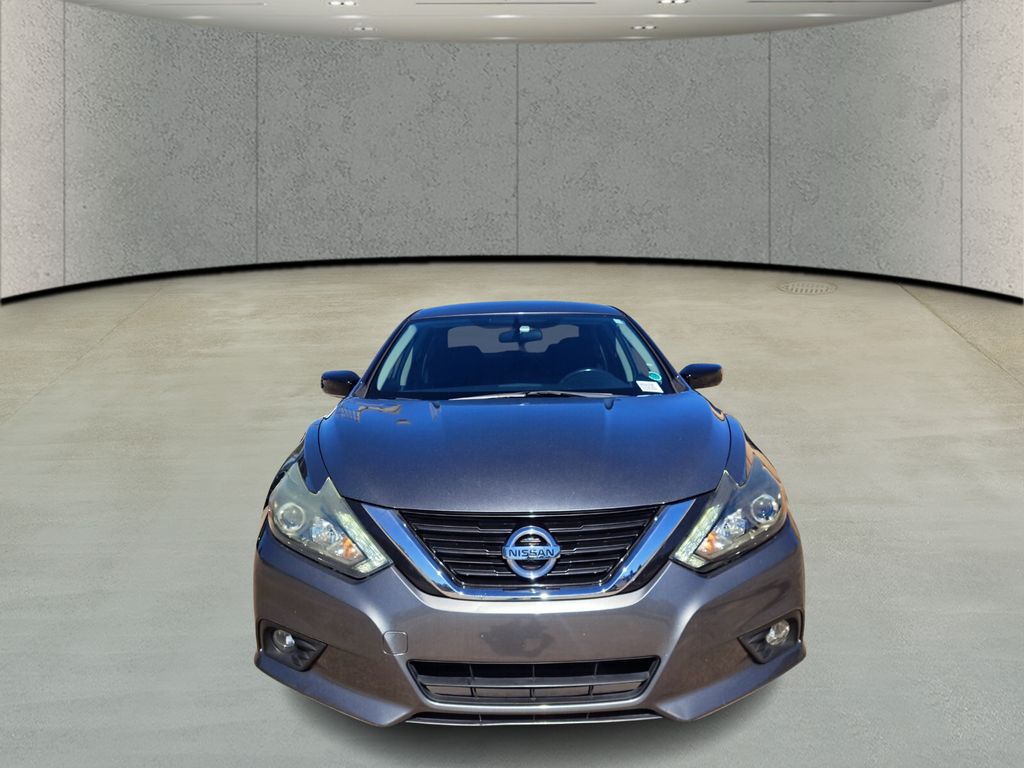 Used 2017 Nissan Altima SR with VIN 1N4AL3AP0HC288529 for sale in Harvey, LA