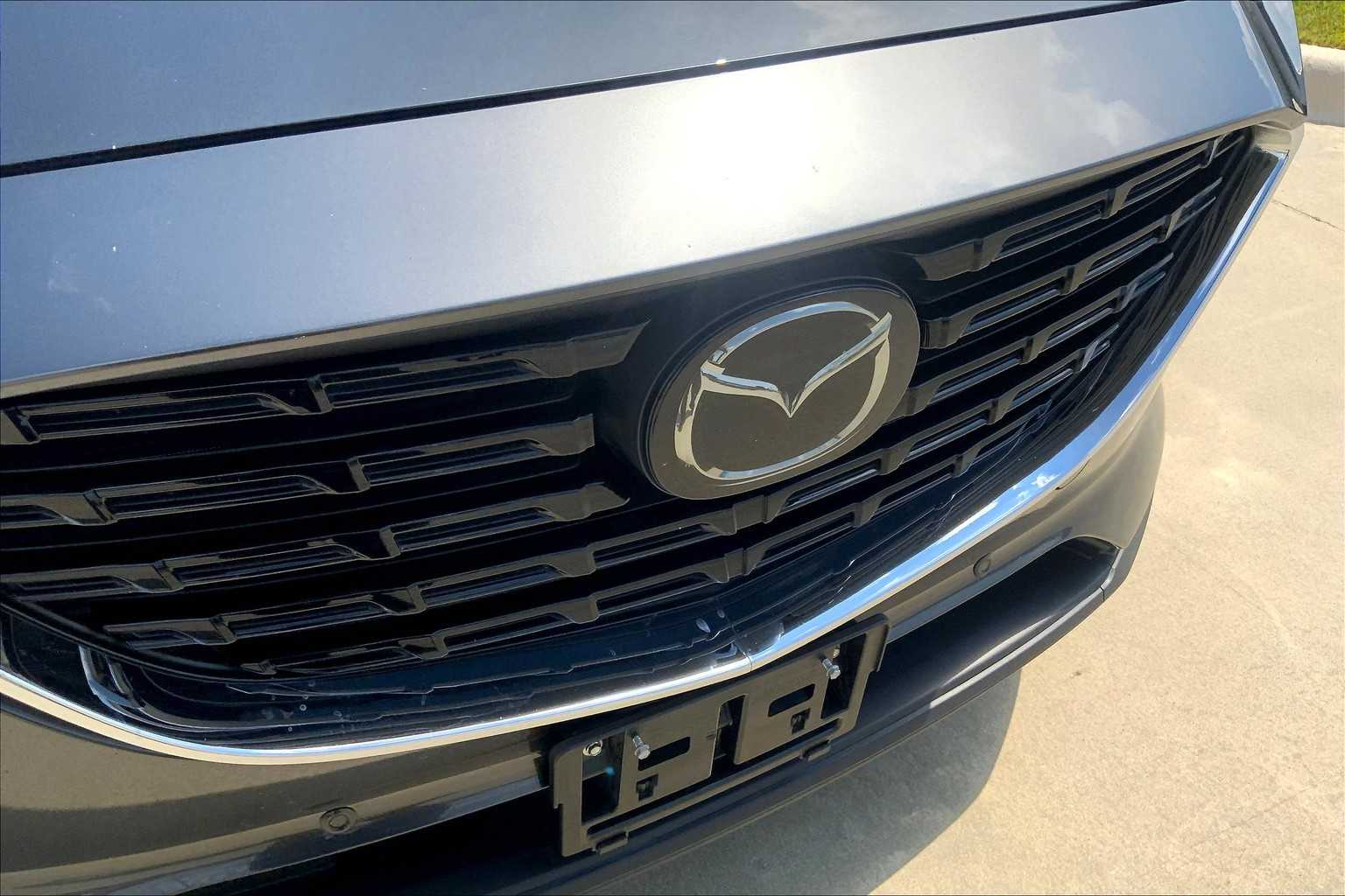 2022 Mazda CX-9 Touring photo 27