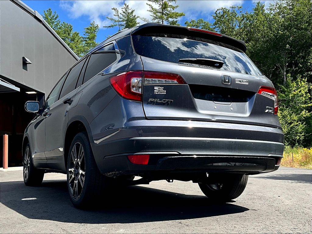 2022 Honda Pilot Special Edition photo 6
