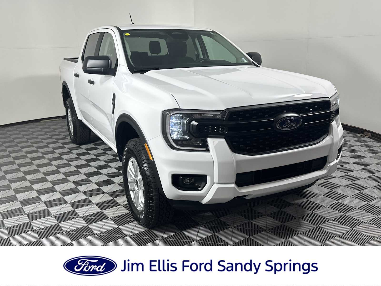 2025 Ford Ranger XL's photo