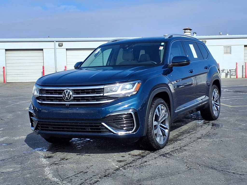 Used 2021 Volkswagen Atlas SEL Premium R-Line with VIN 1V2FR2CA8MC555345 for sale in Kansas City