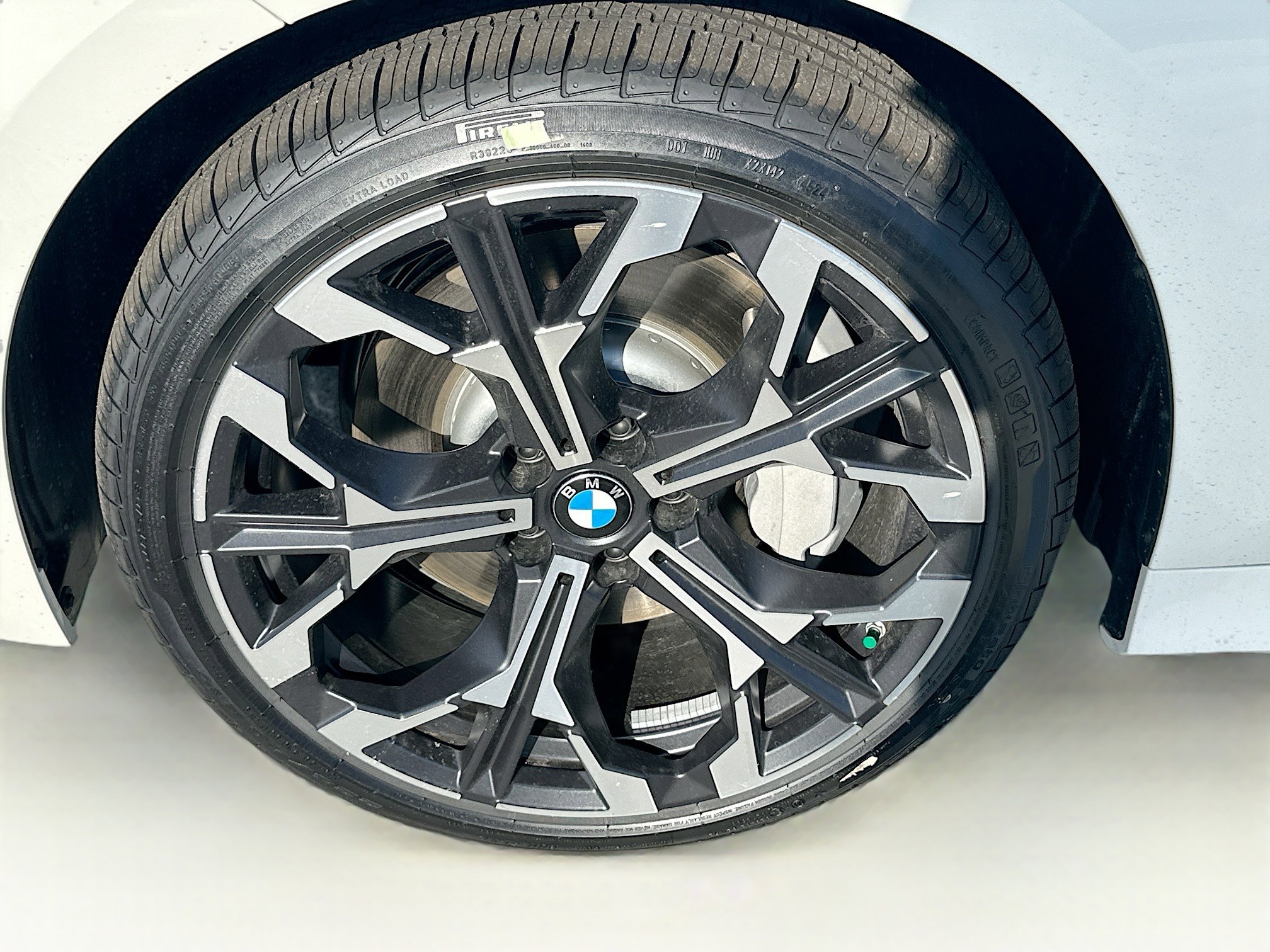 2025 Bmw 330i photo 31