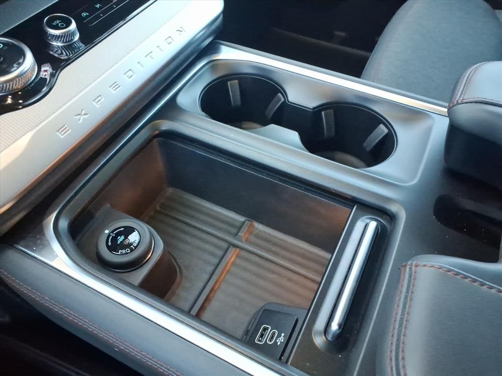 2025 FORD EXPEDITION MAX - Image 13