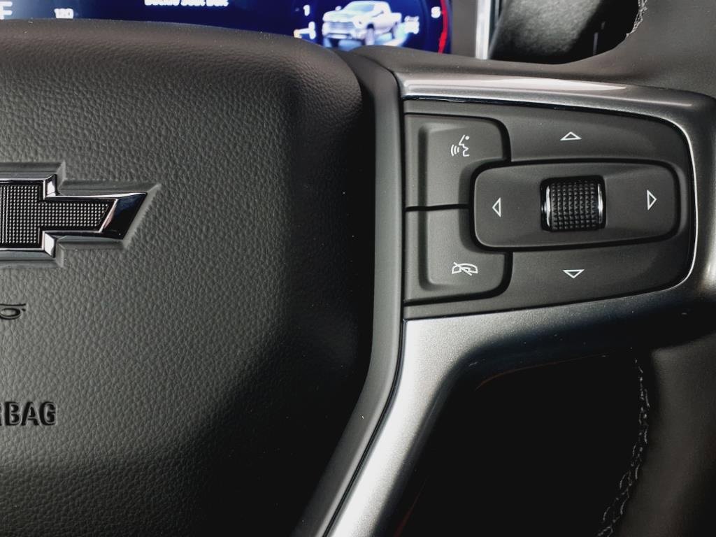 2025 Chevrolet Silverado 2500HD LT photo 7
