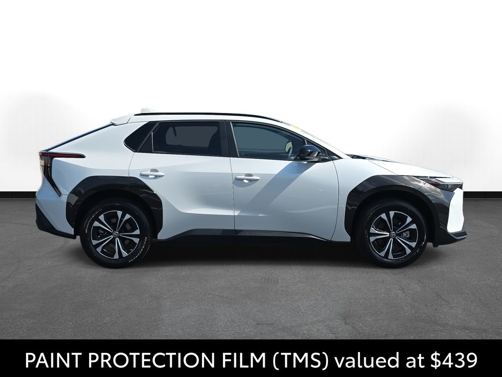 2024 Toyota bZ4X XLE photo 3