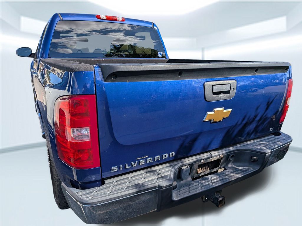 2013 Chevrolet Silverado 1500 LT photo 4