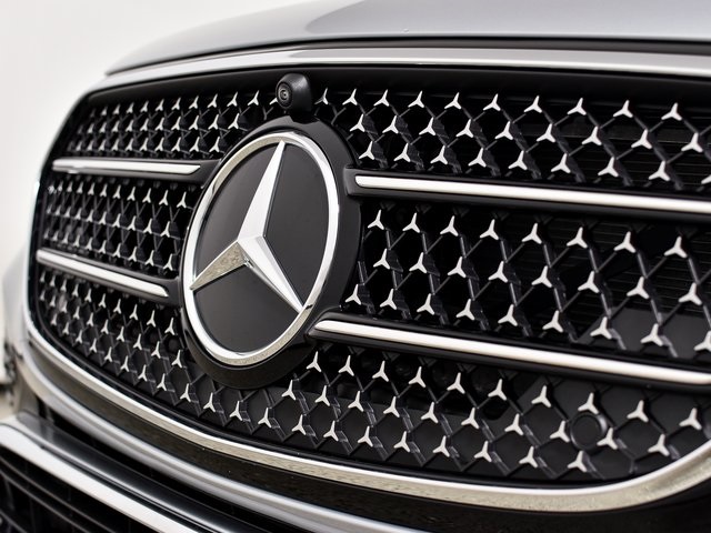 2025 Mercedes Benz E 450 4MATIC All-Terrain photo 3