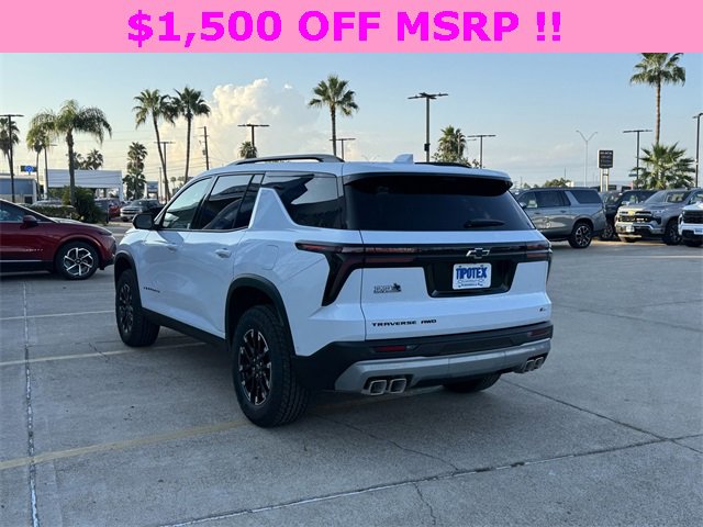 2026 Chevrolet Traverse Z71 photo 4