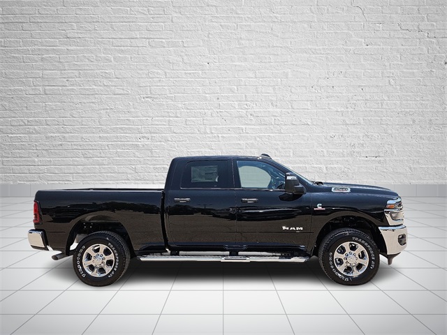 2025 Ram 2500 Big Horn photo 5