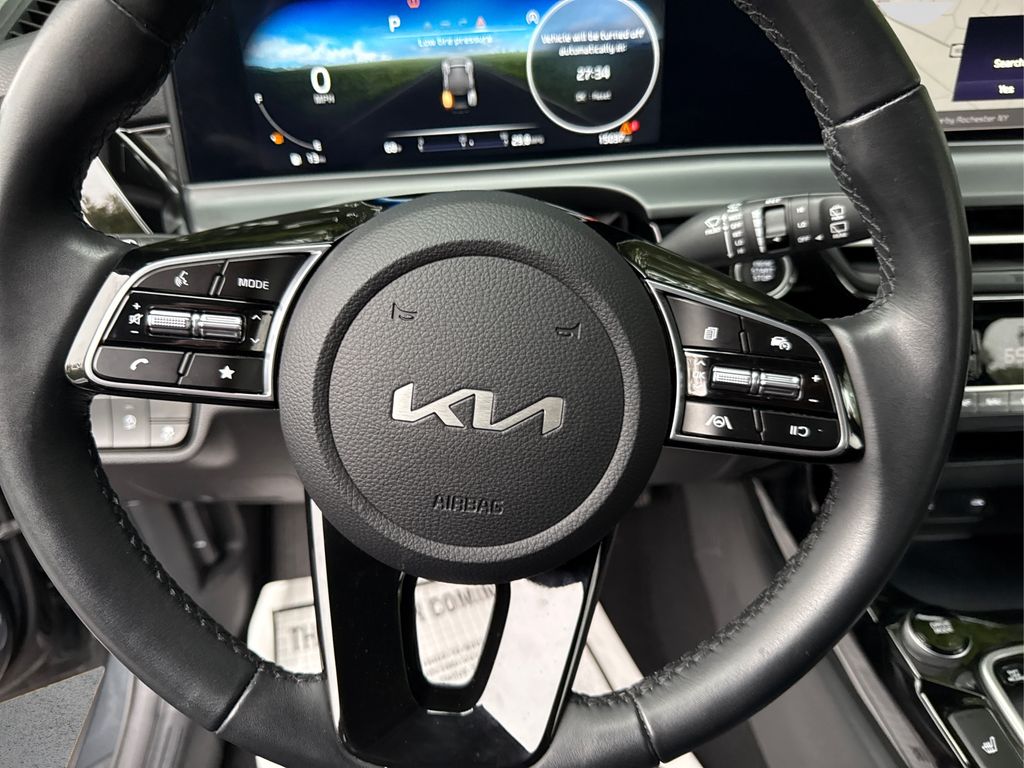 2024 Kia Seltos S photo 20