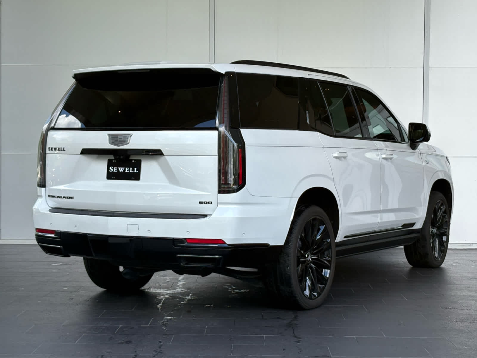 2025 Cadillac Escalade Sport Platinum photo 4