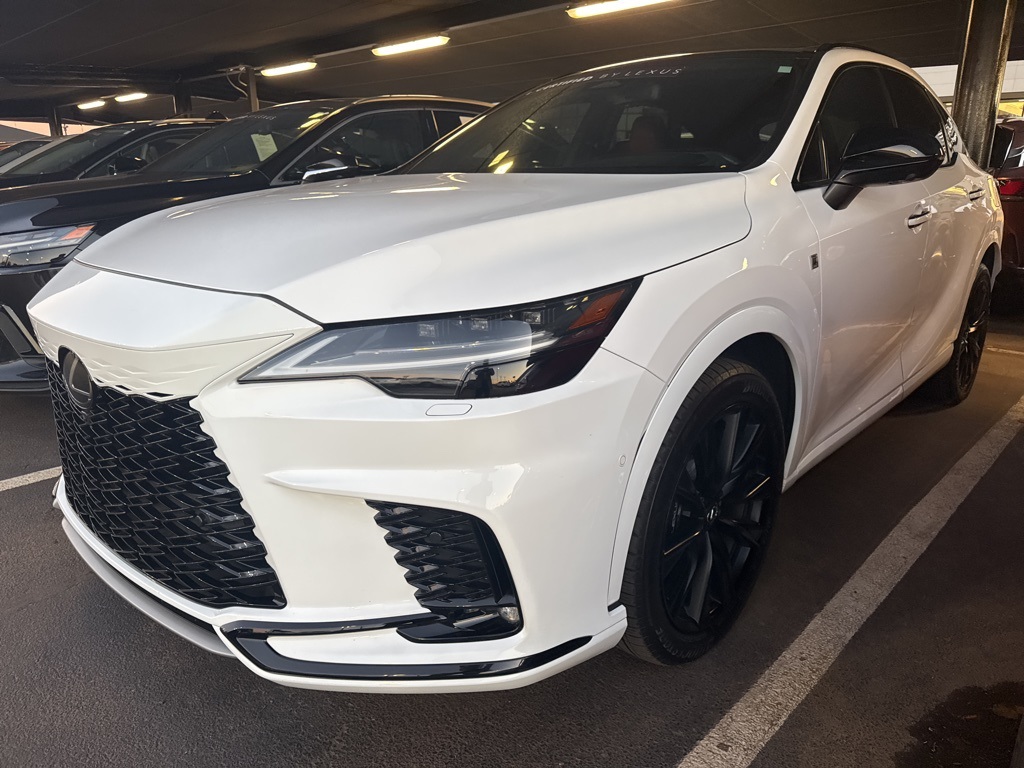 2024 Lexus RX Hybrid 500h's photo