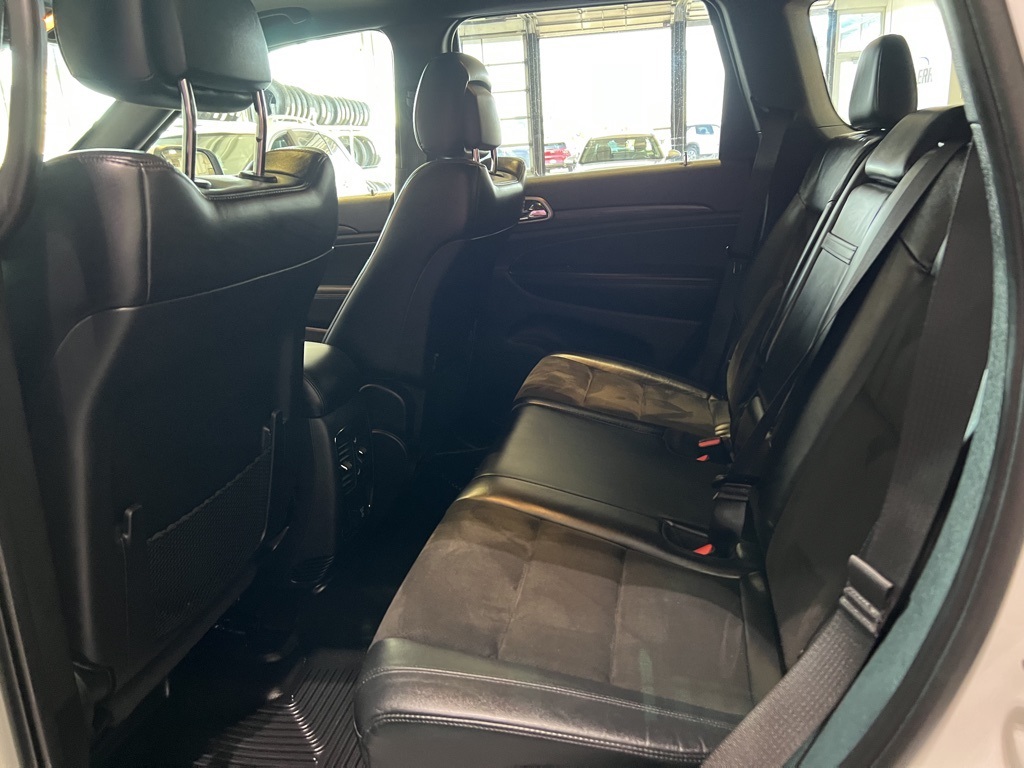 2019 Jeep Grand Cherokee Altitude photo 15