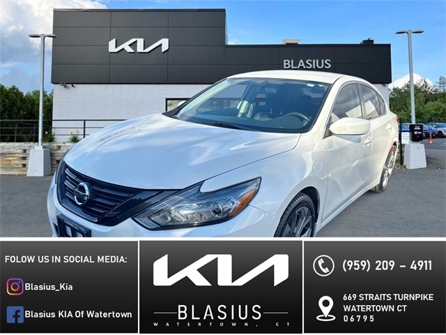 2017 Nissan Altima SR