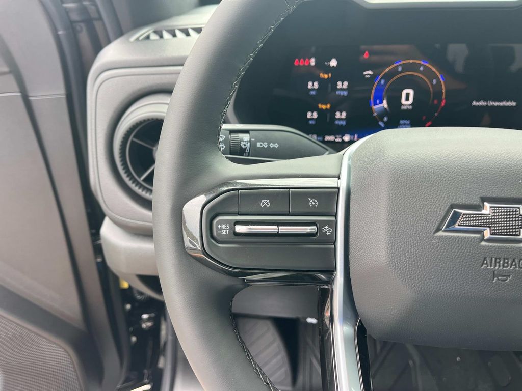 2026 Chevrolet Colorado Trail Boss photo 17