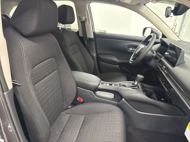 2026 Honda HR-V LX photo 15