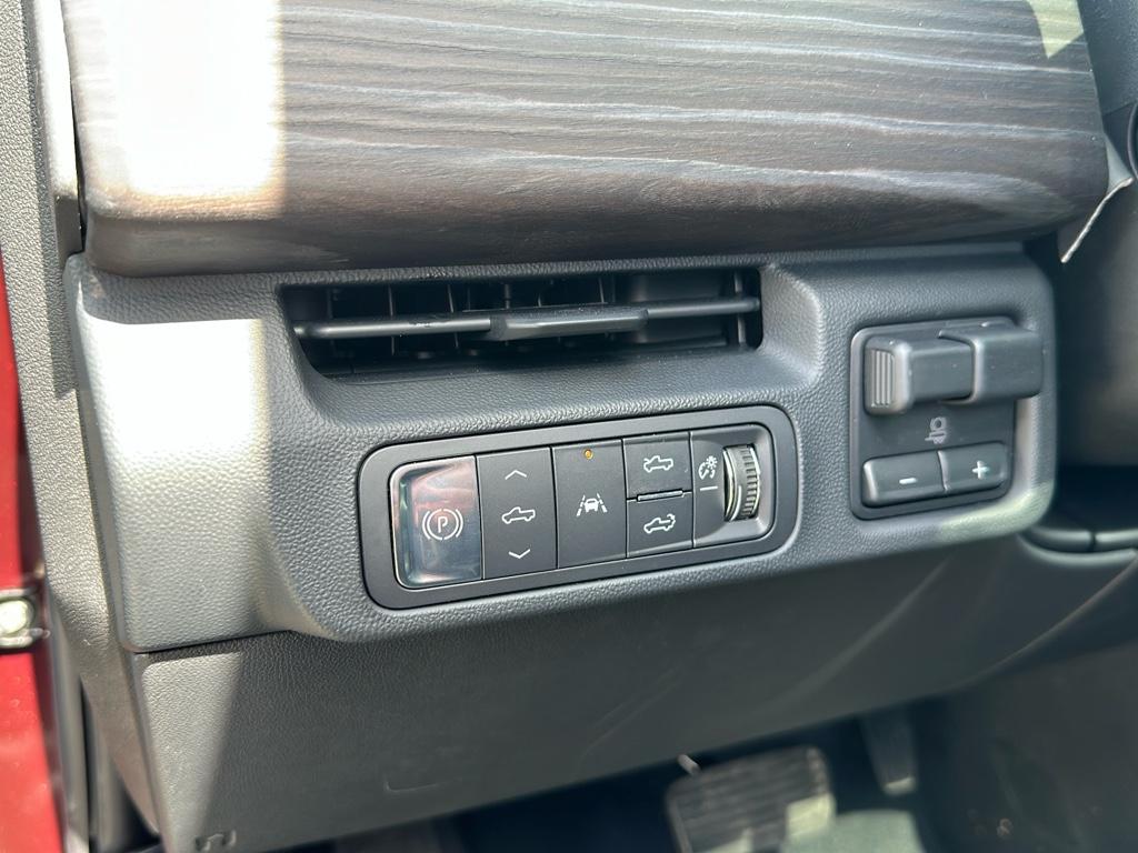 2025 Gmc Sierra EV Denali photo 16