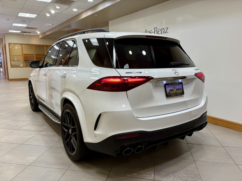 2025 Mercedes Benz GLE AMG 53 4MATIC photo 3