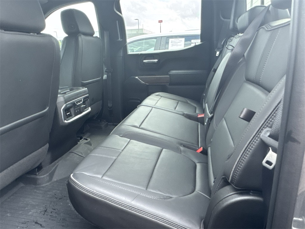2021 Chevrolet Silverado 1500 High Country photo 25