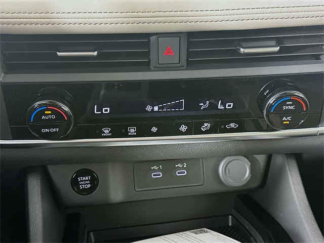 2024 Nissan Rogue SV photo 18
