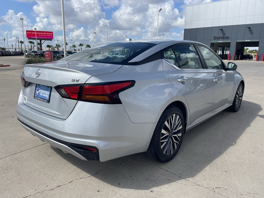 2023 Nissan Altima 2.5 SV photo 2