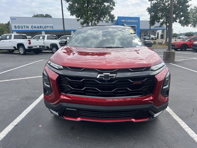 2025 Chevrolet Equinox photo 7