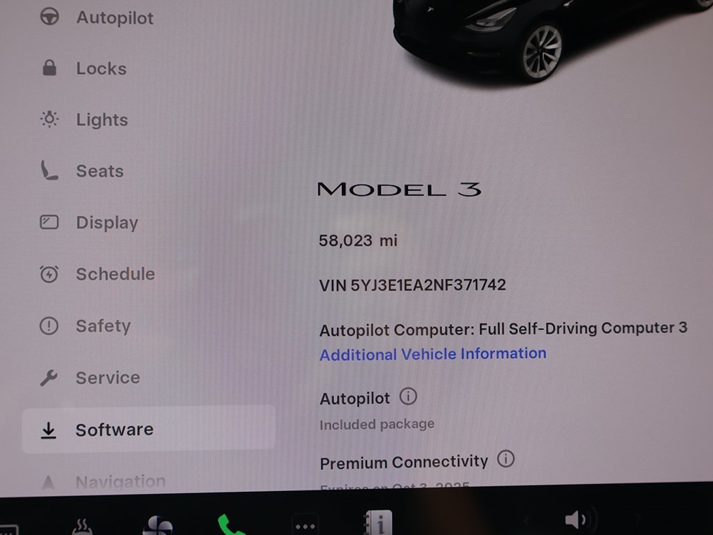 2022 Tesla Model 3 photo 46