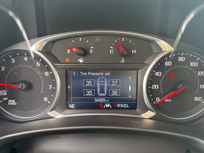 2021 Chevrolet Equinox LT photo 11
