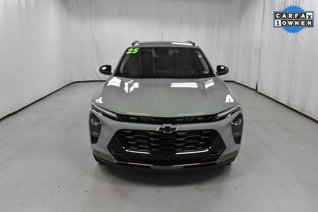 2025 Chevrolet Trax ACTIV photo 2