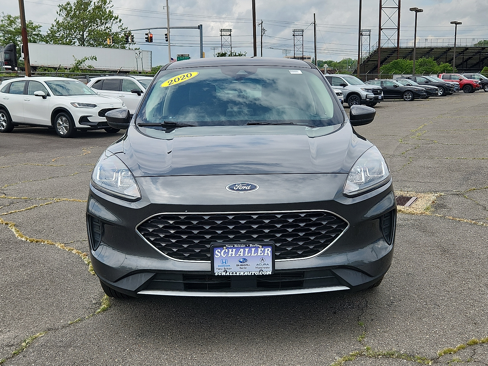 Used 2020 Ford Escape SE with VIN 1FMCU9G63LUC40698 for sale in New Britain, CT