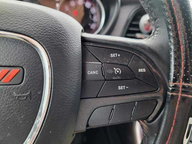 2018 Dodge Challenger SXT photo 10