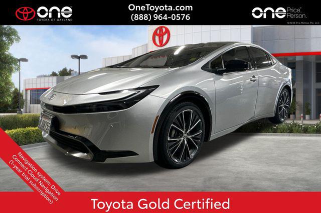 2024 Toyota Prius Limited's photo