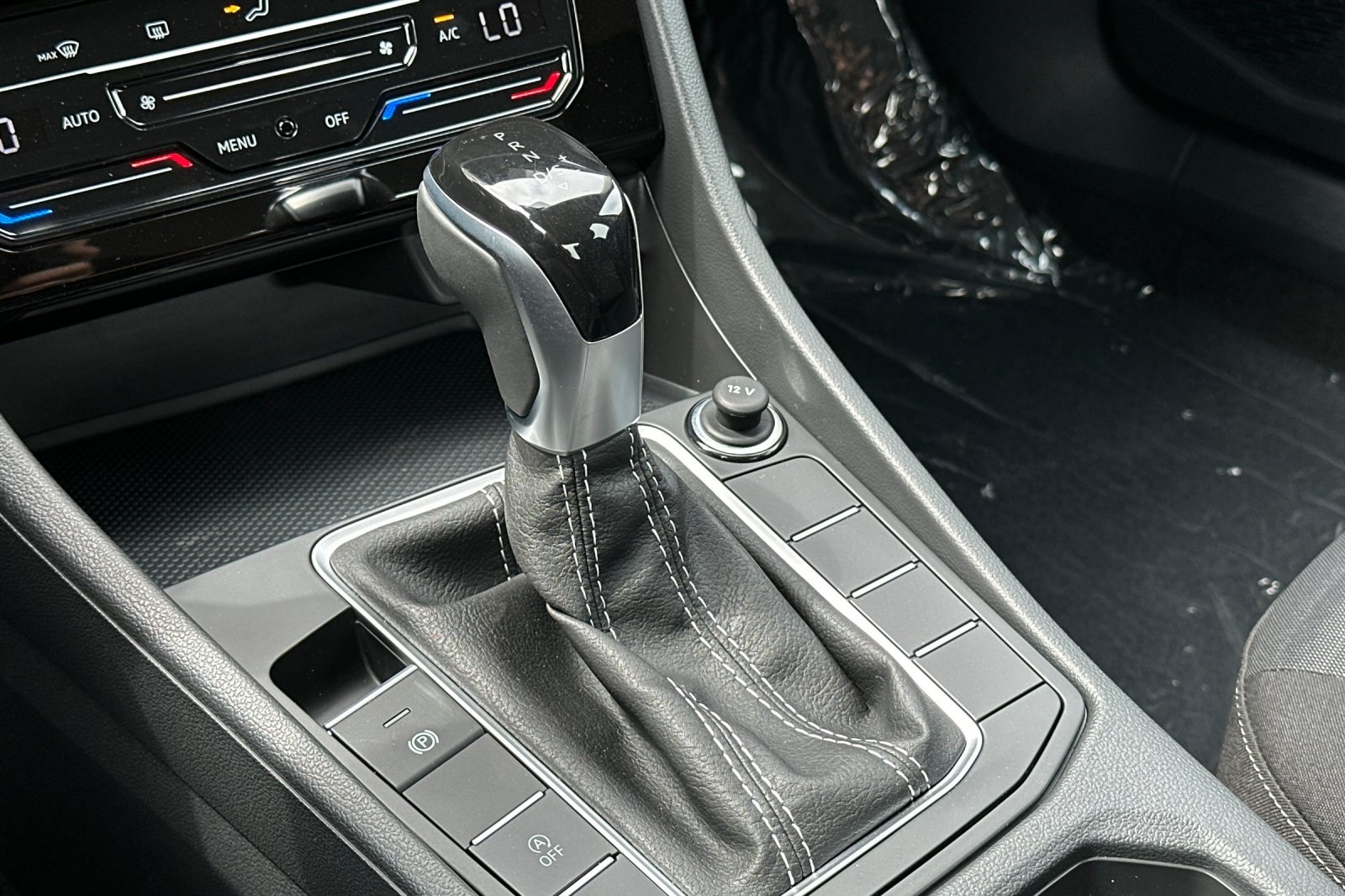 2025 Volkswagen Jetta 1.5T S photo 19