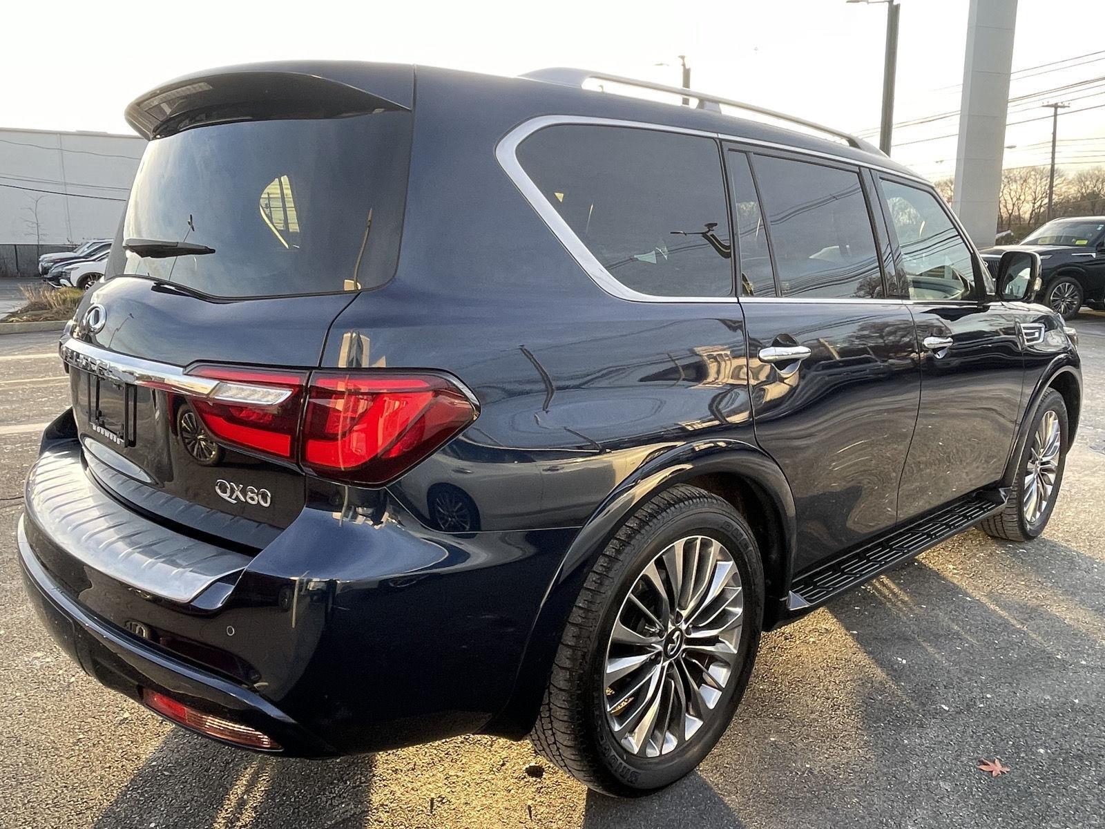 2021 Infiniti QX80 Sensory photo 2