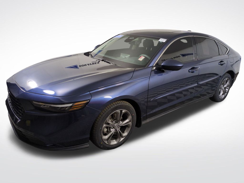 2024 Honda Accord EX's photo