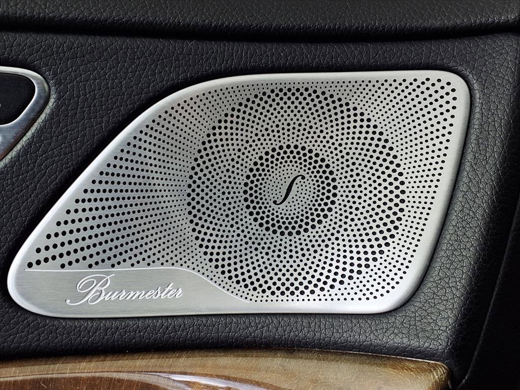 2014 Mercedes Benz S 550 photo 14