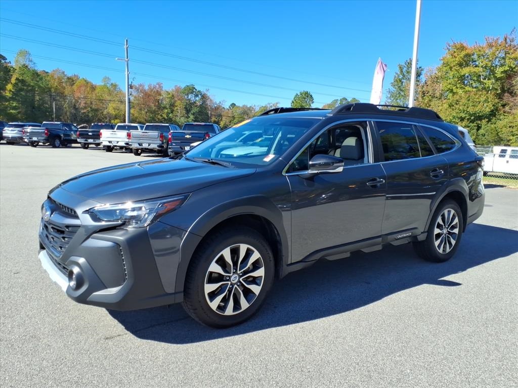 2024 Subaru Outback Limited photo 3