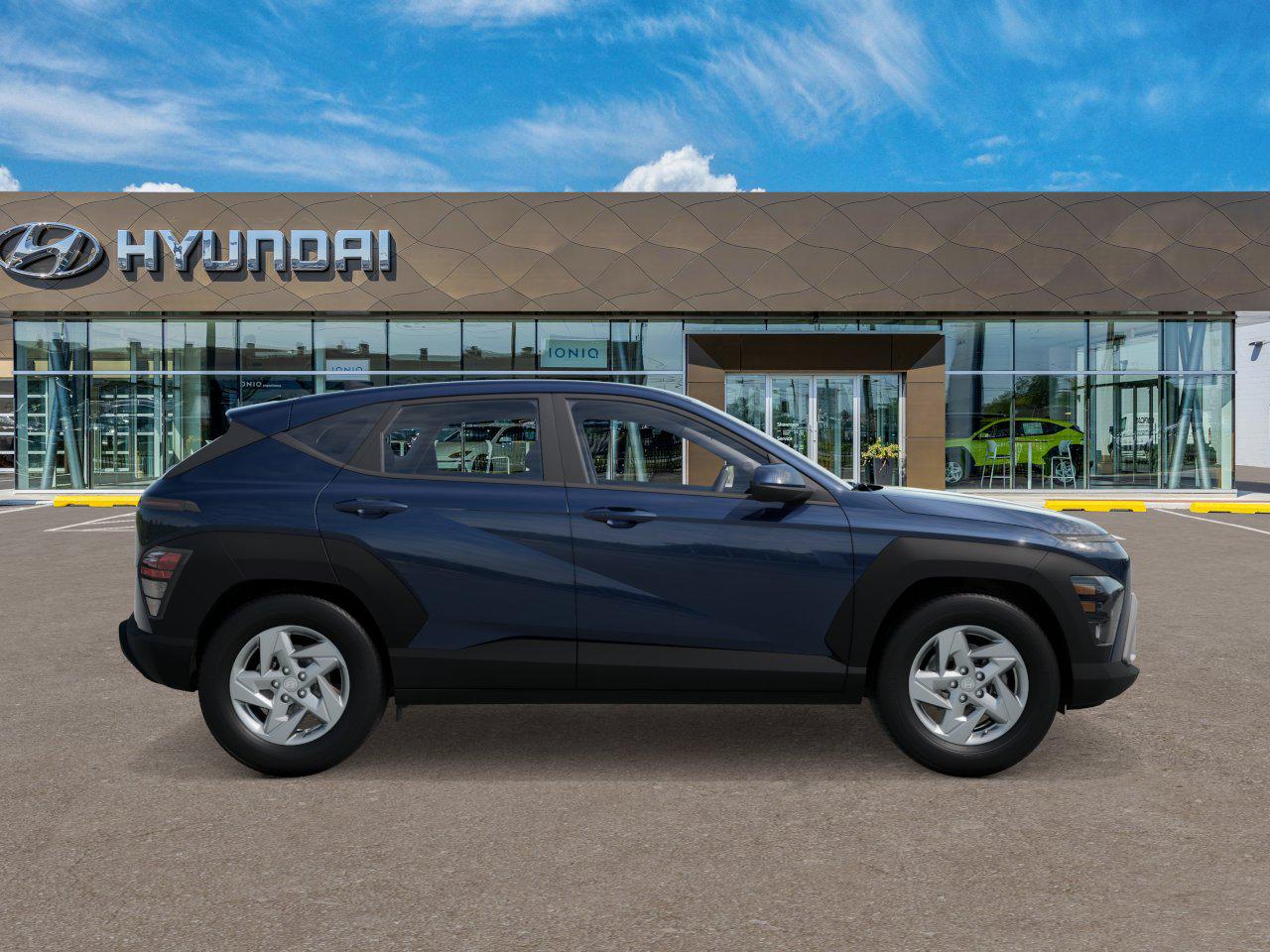 2026 Hyundai Kona SE photo 5