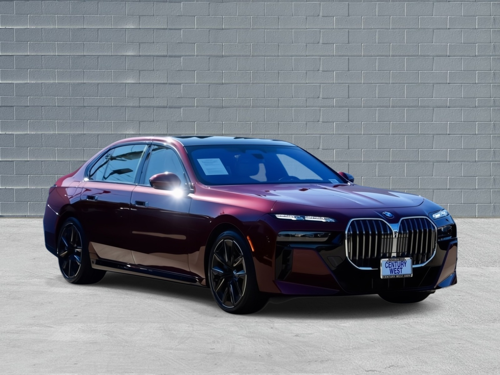 2025 BMW 7 Series 760i's photo