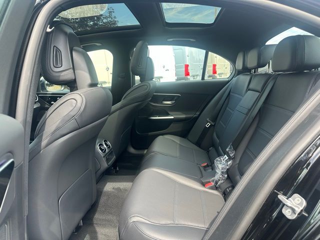 2025 Mercedes Benz C 300 4MATIC photo 17