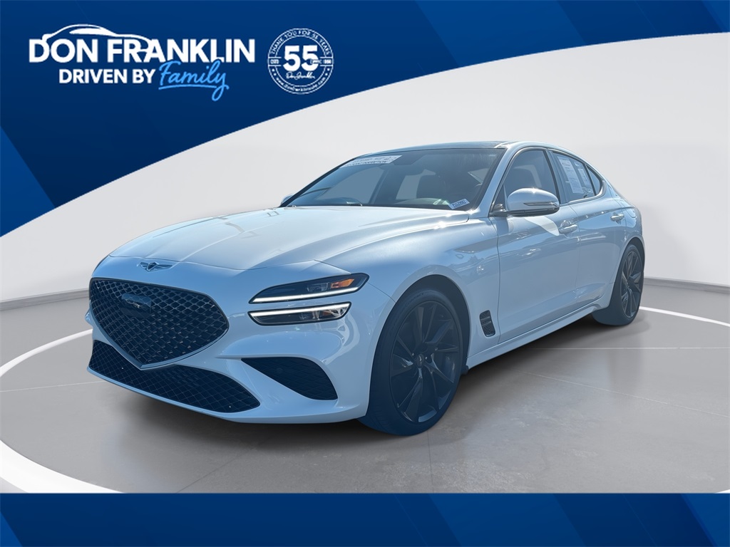 2023 GENESIS G70 Standard's photo