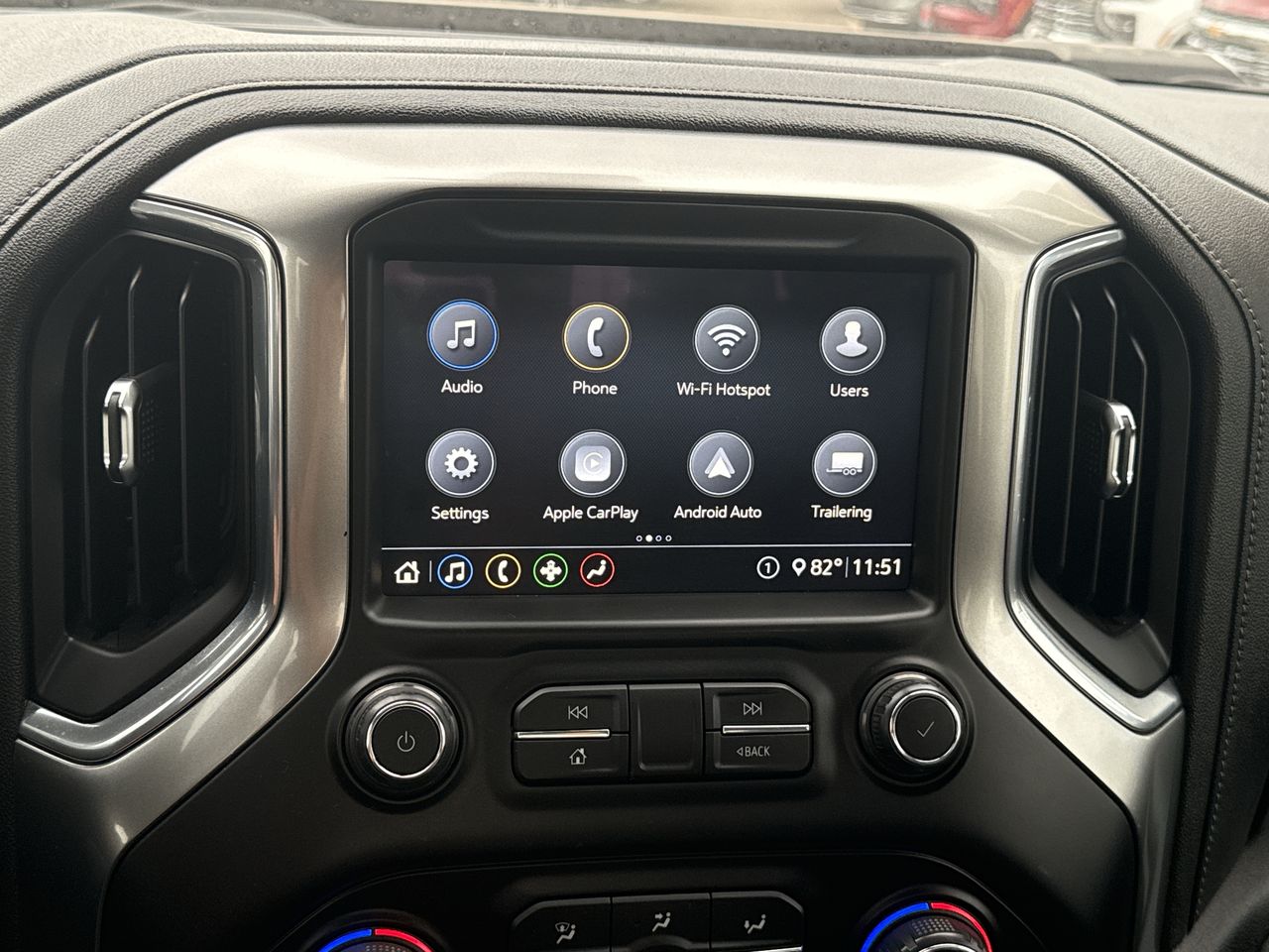 2020 Chevrolet Silverado 2500HD LT photo 4