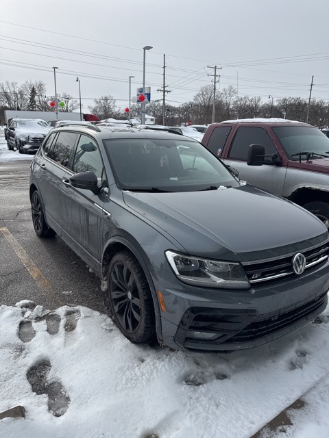 2020 Volkswagen Tiguan SE R-LINE BLACK