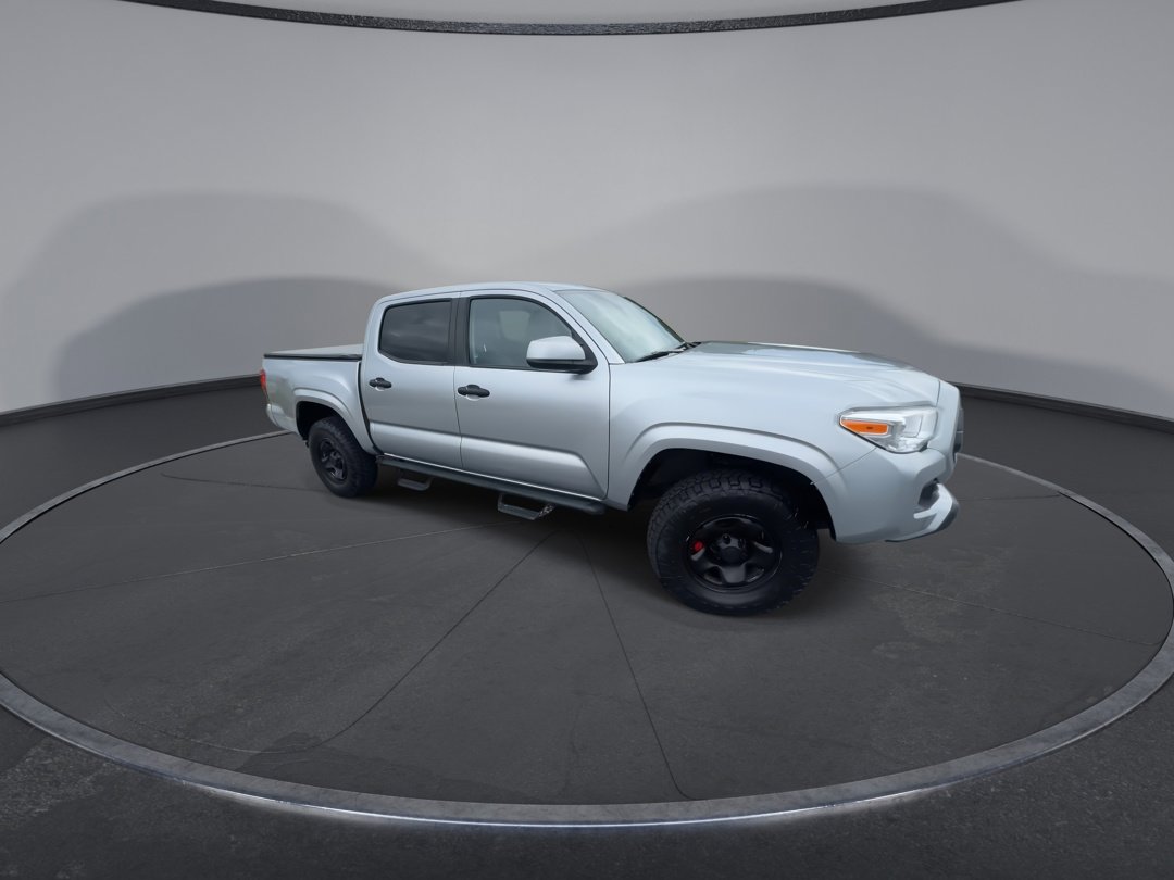 2022 Toyota Tacoma SR 4x4 V6 photo 2