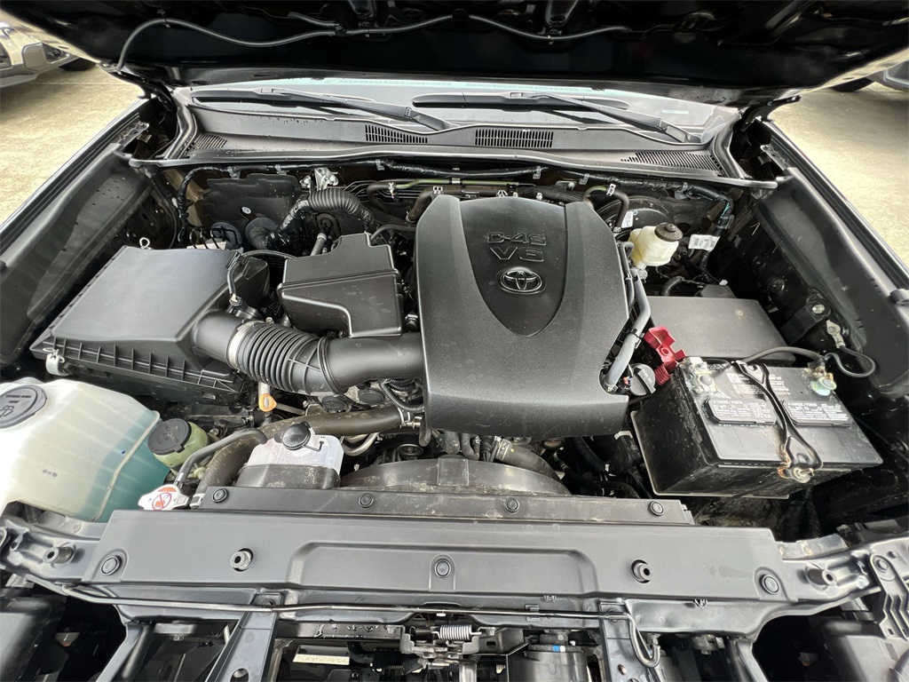 2022 Toyota Tacoma SR5 photo 35