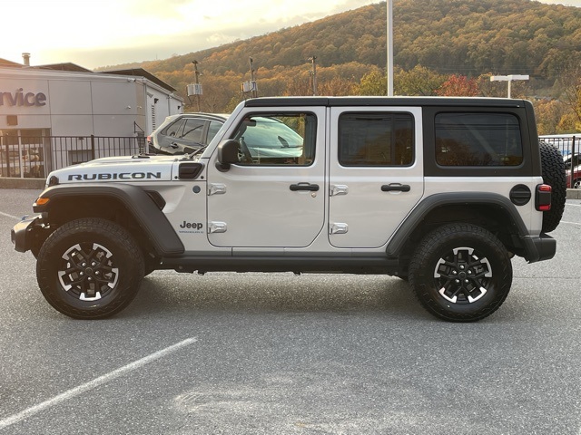 2024 Jeep Wrangler Rubicon 4xe photo 4