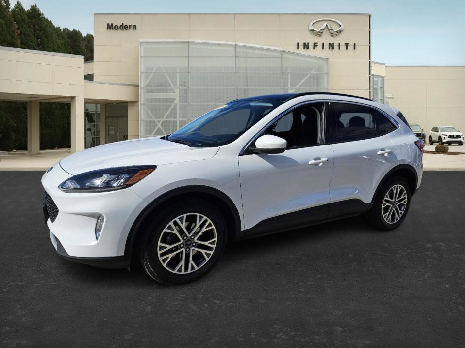 2022 Ford Escape SEL's photo