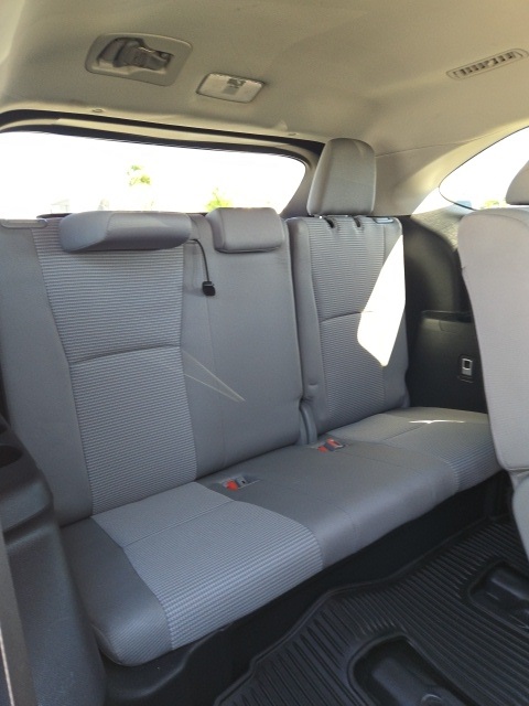 2021 Toyota Highlander L photo 36